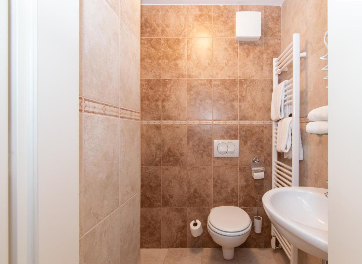 Residence Marina Garbin Apartment Portorož Buitenkant foto